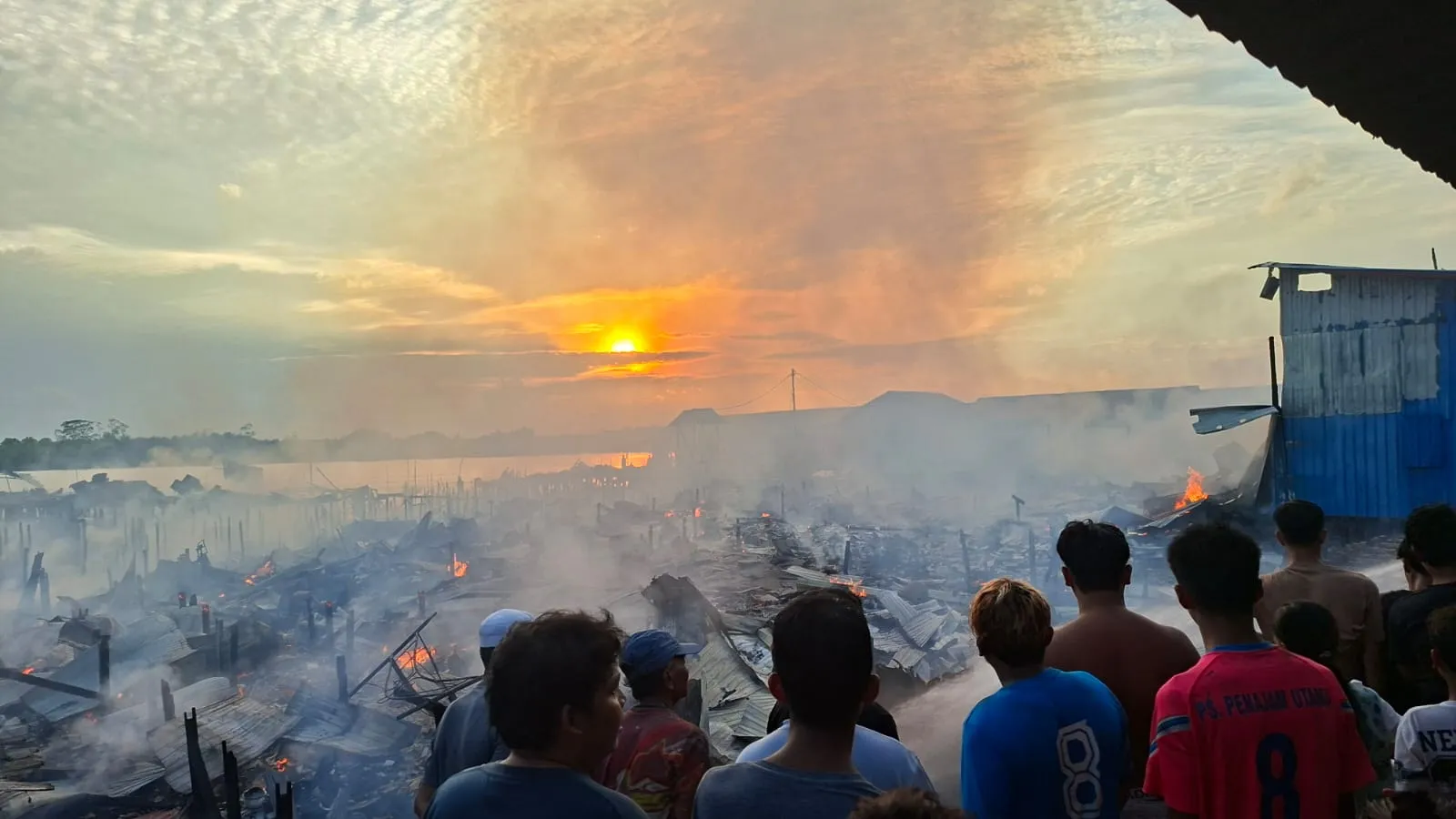 Main Petasan Berujung Petaka, Puluhan Rumah di Muara Adang Ludes Terbakar