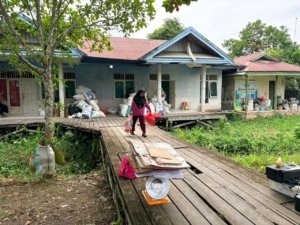 Bank Sampah Bumdes Amanah Padang Jaya Mulai Gerakkan Ekonomi dari Sampah