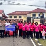 Polres Paser Bagikan 200 Takjil, Tebar Keberkahan Ramadhan
