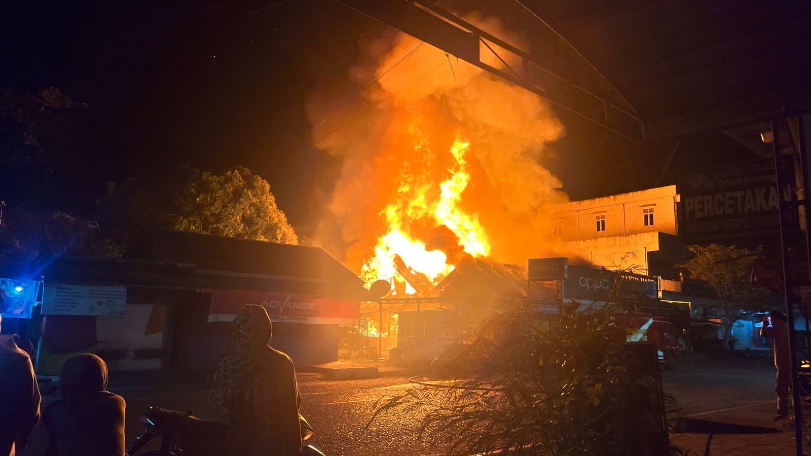 Tragedi Subuh di Tanah Grogot, Dua Nyawa Melayang dalam Kebakaran Hebat