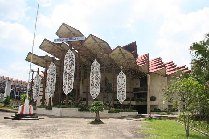DPRD Kaltim Bahas Hak Angket, Aksi Massa Tuntut Keterbukaan Rapat