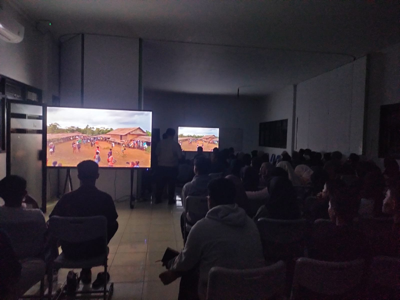 Nobar Film Pesta Babi di UMKT Paser Buka Diskusi Kritis soal Pertanian dan Lingkungan