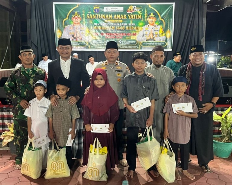 Polsek Long Ikis Gelar Santunan 101 Anak Yatim dan Tabligh Akbar Sambut 1 Muharram 1448 H
